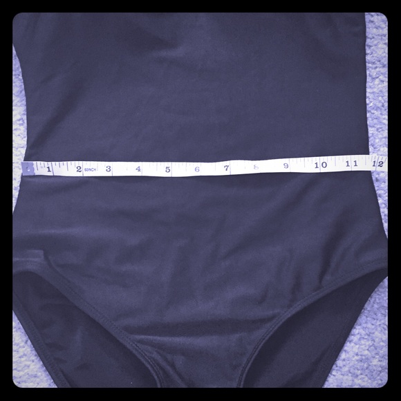EXTRA PICS.. Measurements