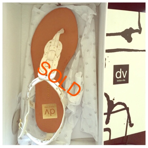NEW Dolce Vita Azania Leather Sandals (4841)