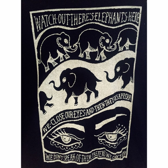 BRANDY MELVILLE LONG SLEEVE SHIRT - Picture 2 of 3