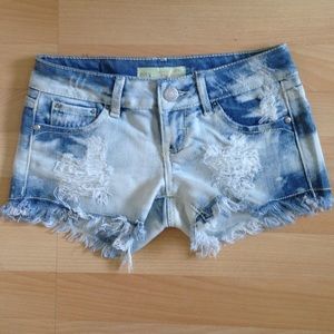 Tilly's destroyed acid wash denim shorts