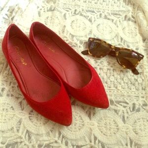 Red Pointy-Toed Flats