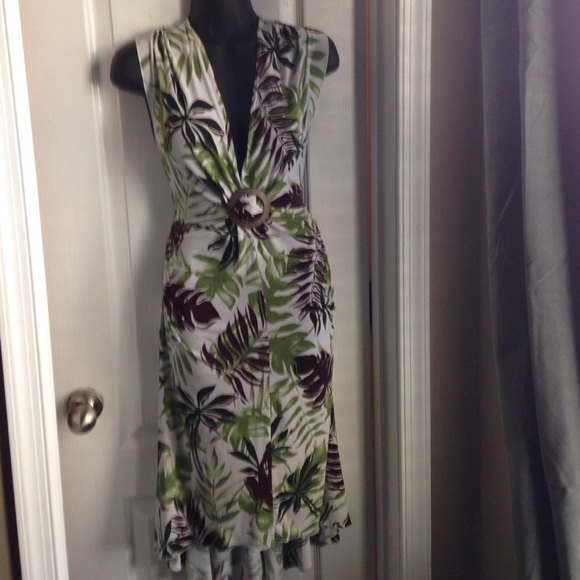 Below the knee stretch dress - Picture 1 of 3