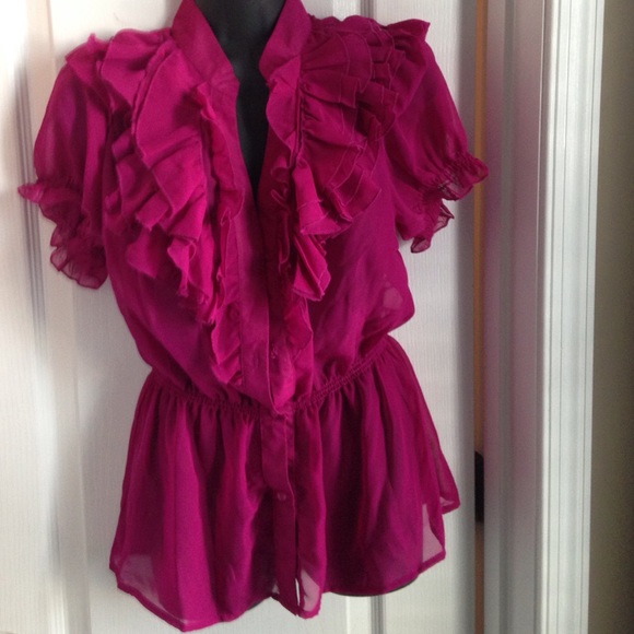 Pink magenta blouse. - Picture 1 of 2