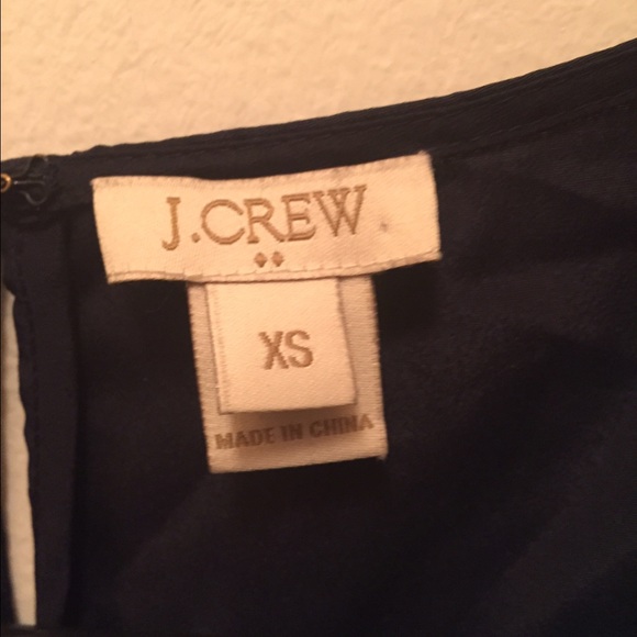 J.Crew Lace Blouse!!😍 - Picture 3 of 3