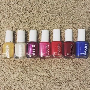 Set of 7 Essie Nail Polishes