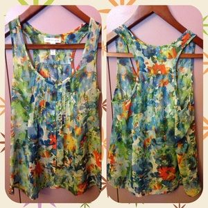 NWOT✨Flowy floral tank top🌿