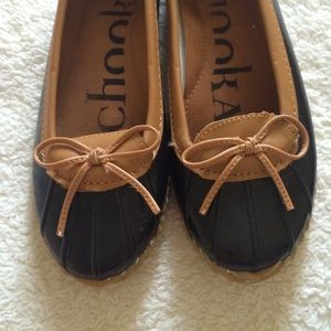 Rain flats, rubber material slip ons