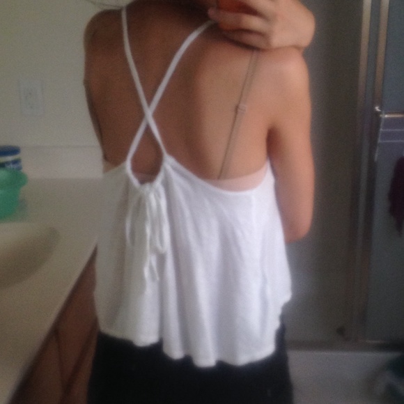 White halter - Picture 2 of 2