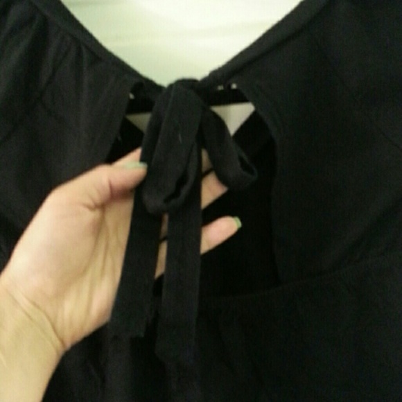 Top - Picture 3 of 4