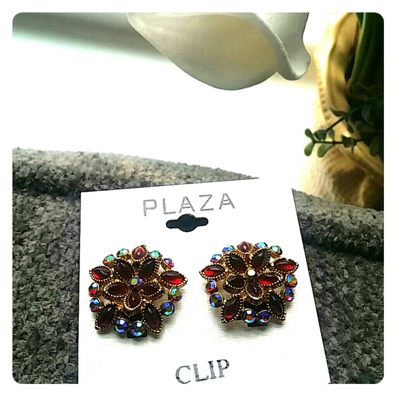 Rhinestone clip-on earrings