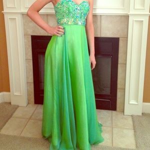 Tony Bowls Prom Dress