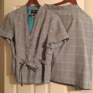 22W Sweet Suit Woman