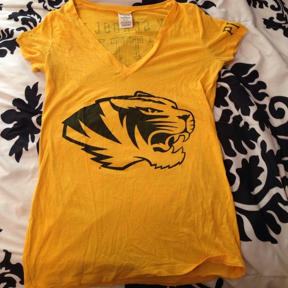 Womens Mizzou tshirt