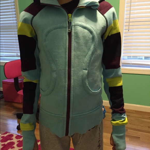 Lululemon hooded scuba sweatshirt