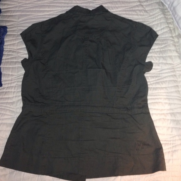 Shirt - Picture 4 of 4