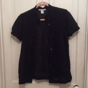 Black shirt