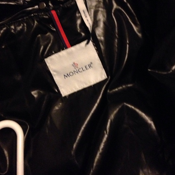 Moncler jacket - Picture 3 of 3