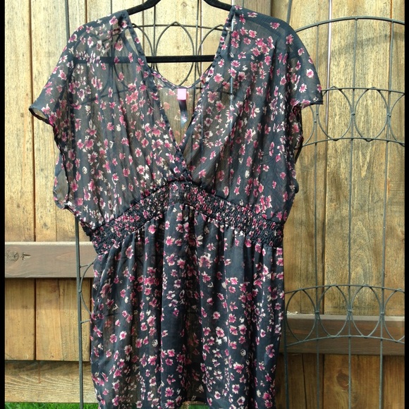 Black Floral Sheer V-Neck Top