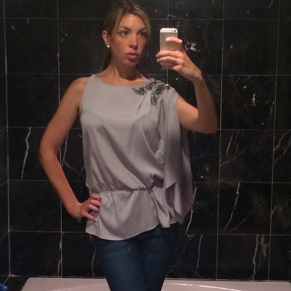 Womens tops