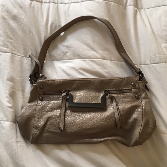 Beige purse with gun metal details