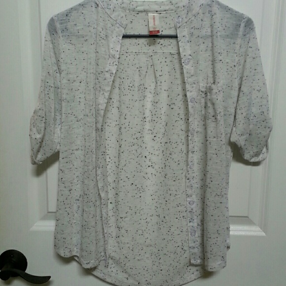 White and black spotted button up
