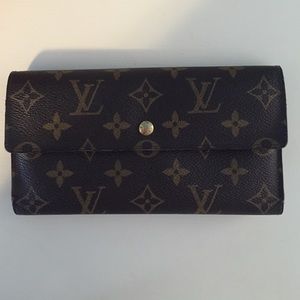 Louis Vuitton Wallet