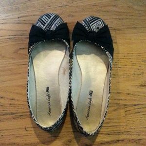 Black and white flats
