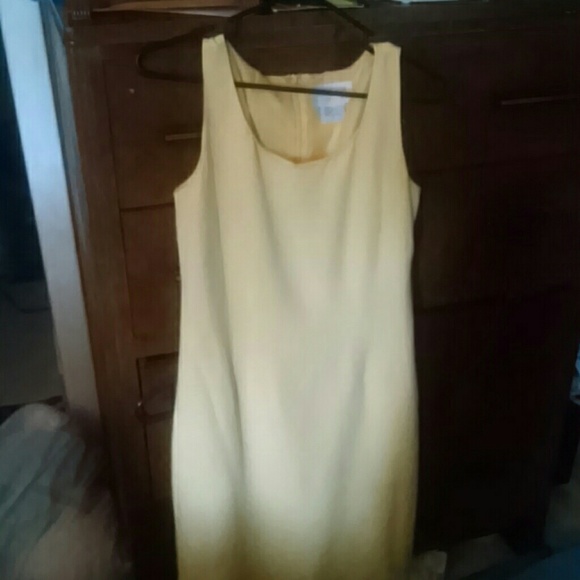 Nice work / after hours dress Sz 4 Color Buttercup