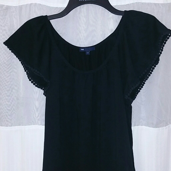 Gap Top