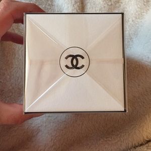 new Chanel Perfume. Les Exclusifs de Chanel