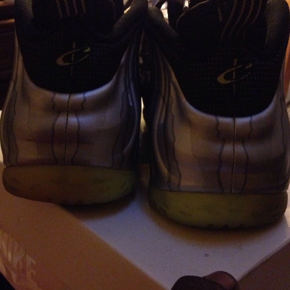 Foamposite - Picture 2 of 3