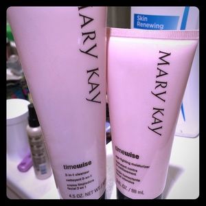 Mary Kay 3in1 Cleanser & Age Fighting Moisturizer