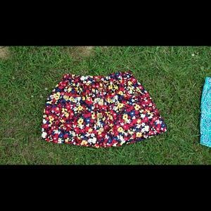 Super cute trendy mini skirt.