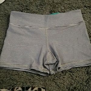 American eagle workout shorts