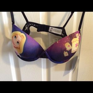 Rapunzel hot topic 36c bra