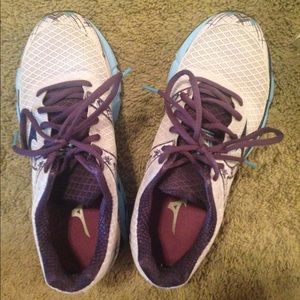 Mizuno Wave Inspire 10