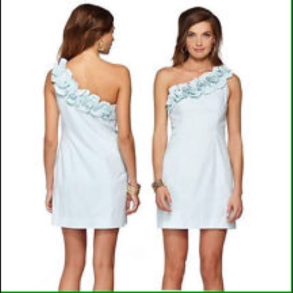 Lilly Pulitzer size 6 blue seersucker