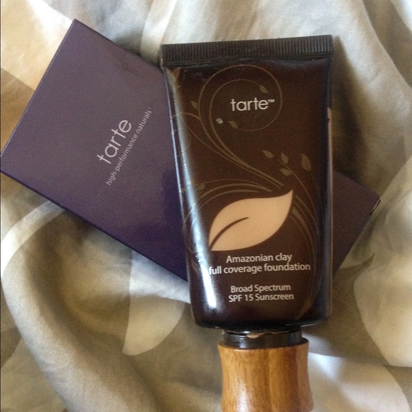 TARTE Amazonian clay full coverage foundation