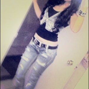 Skinny jean and vest