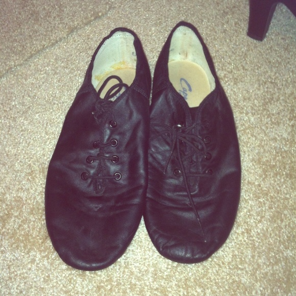 Dance shoes 👯👯