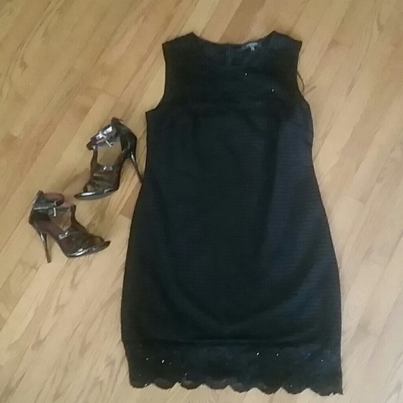 Black Dress - Picture 1 of 4