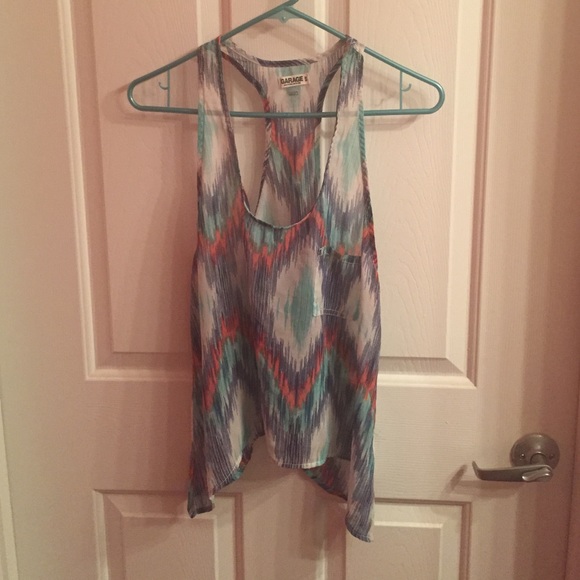 Chiffon garage tank - Picture 1 of 1