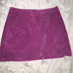 💝 Bebe Suede Mini skirt 💝