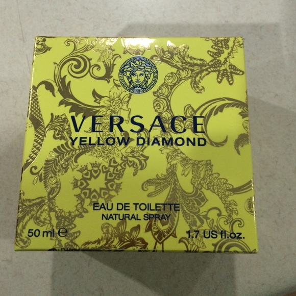 Versace perfume