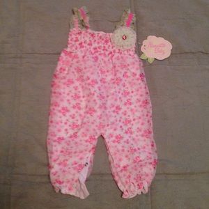 Nannette Baby girl romper 3/6 months NWT