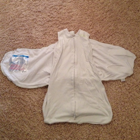 Halo sleepsack swaddle size small NWOT