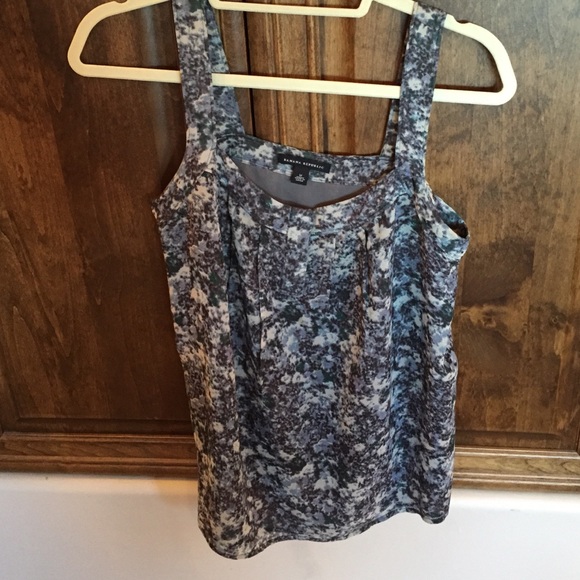 Banana republic blue printed tank