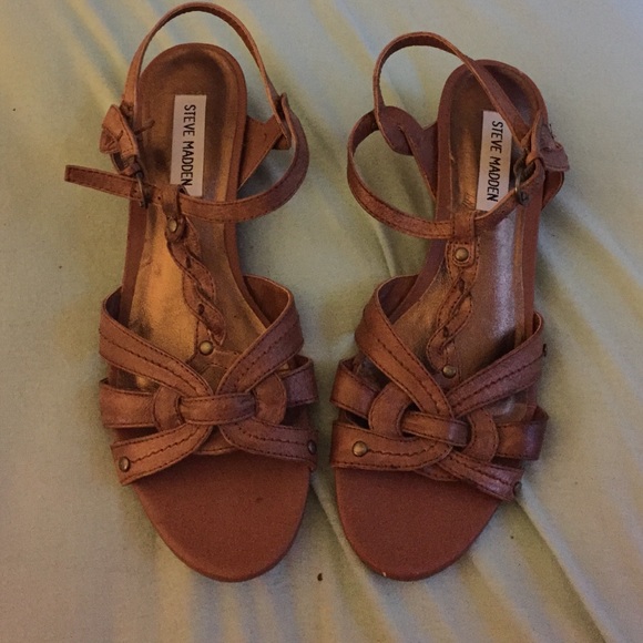 Steve madden sandals