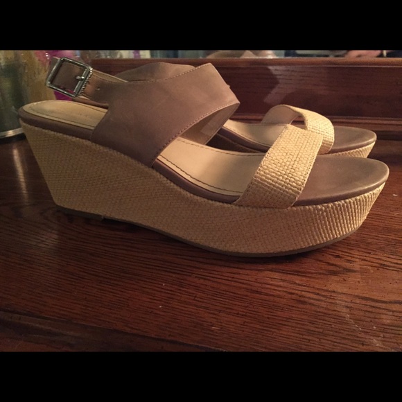 Calvin Klein Lorianne Platform Sandals