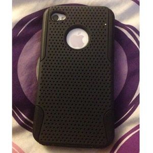Black iPhone 4 or 4s case